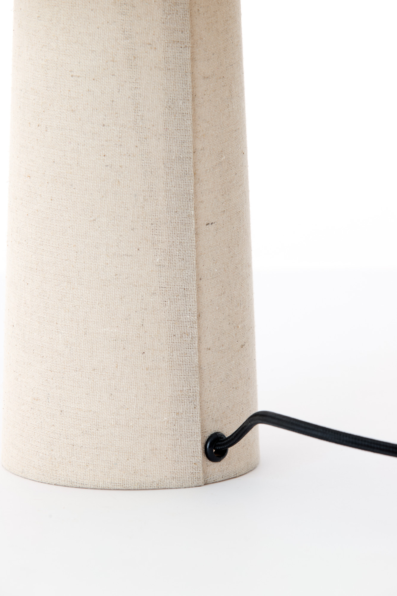 light&living-tafellamp-musaby-beige-textiel-schemerlamp-e27-1892826-503