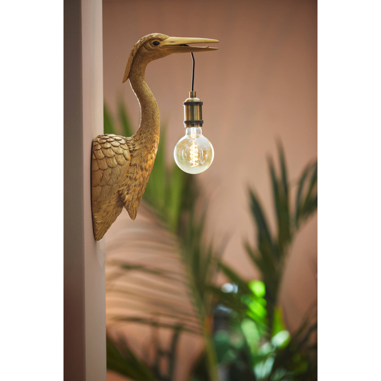 light&living-wandlamp-crane-goud-kunststof-dierenlamp-e27-3122684-1