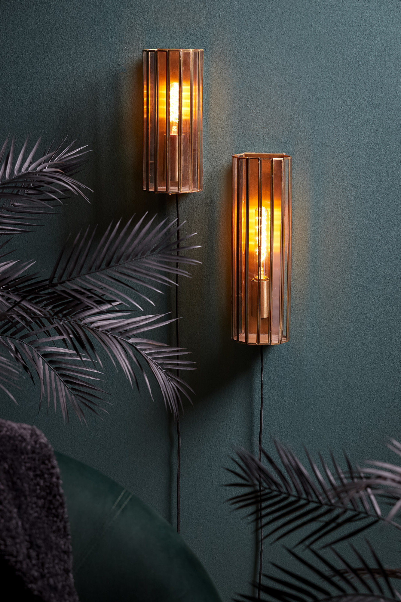 light&living-wandlamp-stroeby-brons-glasmetaal-e27-3120718-1