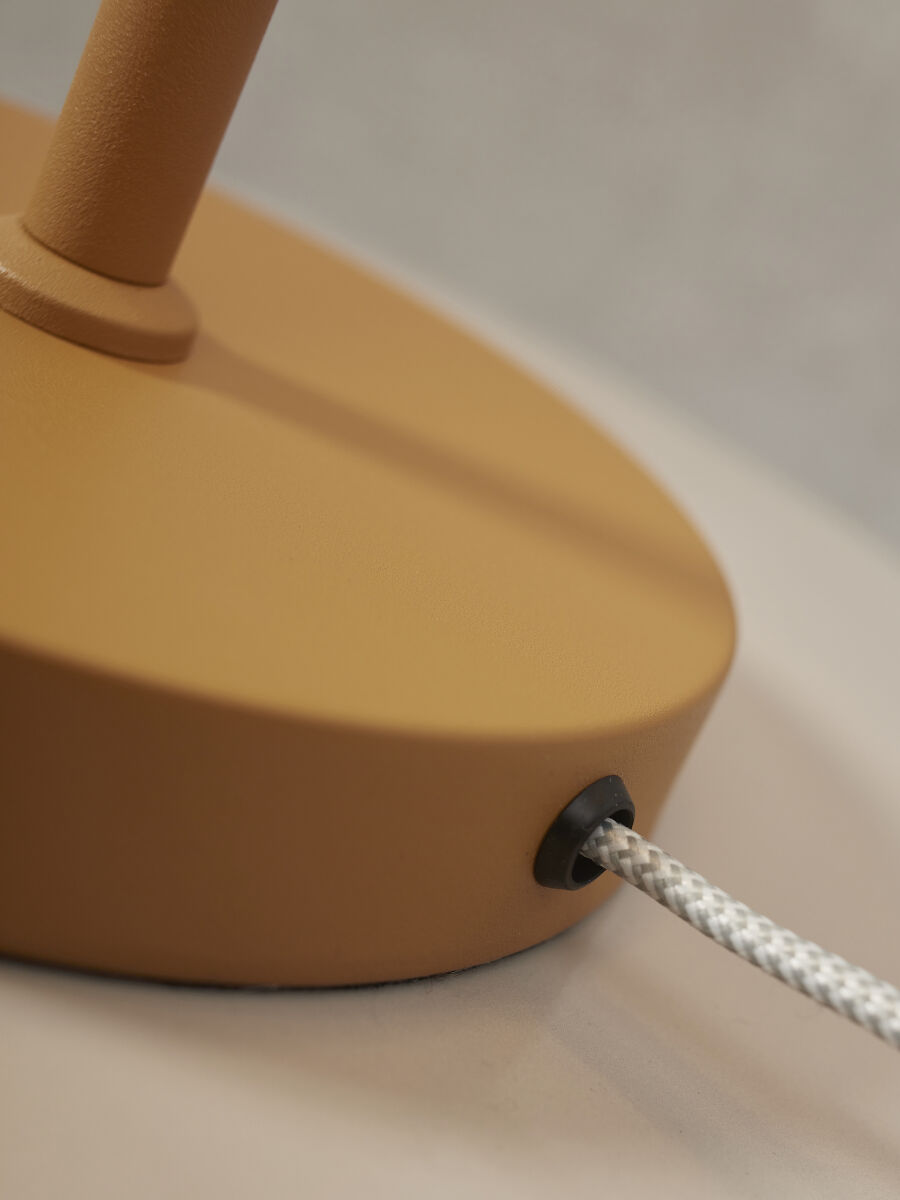 it'saboutromi-tafellamp-porto-oranje-metaal-ø30cm-e27-porto/t45/m-08