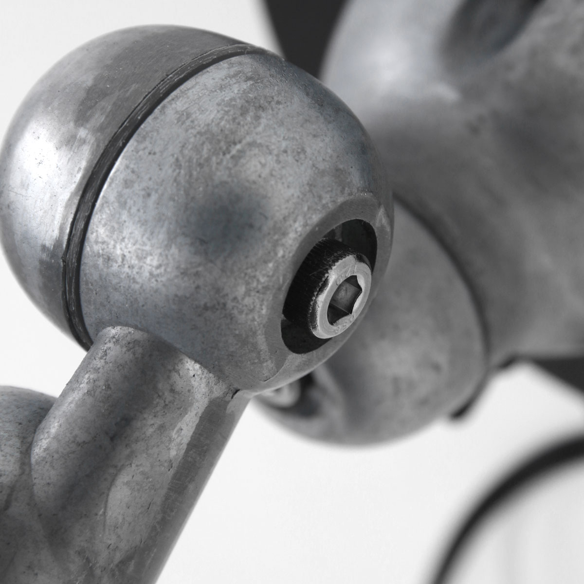 mexlite-wandlamp-davin-zwart-aluminiummetaal-bedlampje-e14-7657zw-11