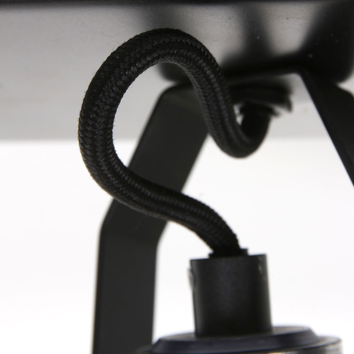 steinhauer-spot-brooklyn-zwart-metaal-opbouwspot-gu10-1534zw-10