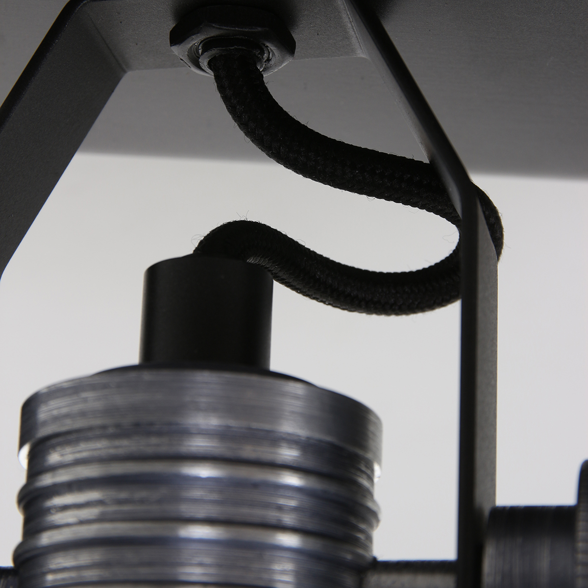 steinhauer-spot-brooklyn-zwart-metaal-opbouwspot-gu10-1534zw-11