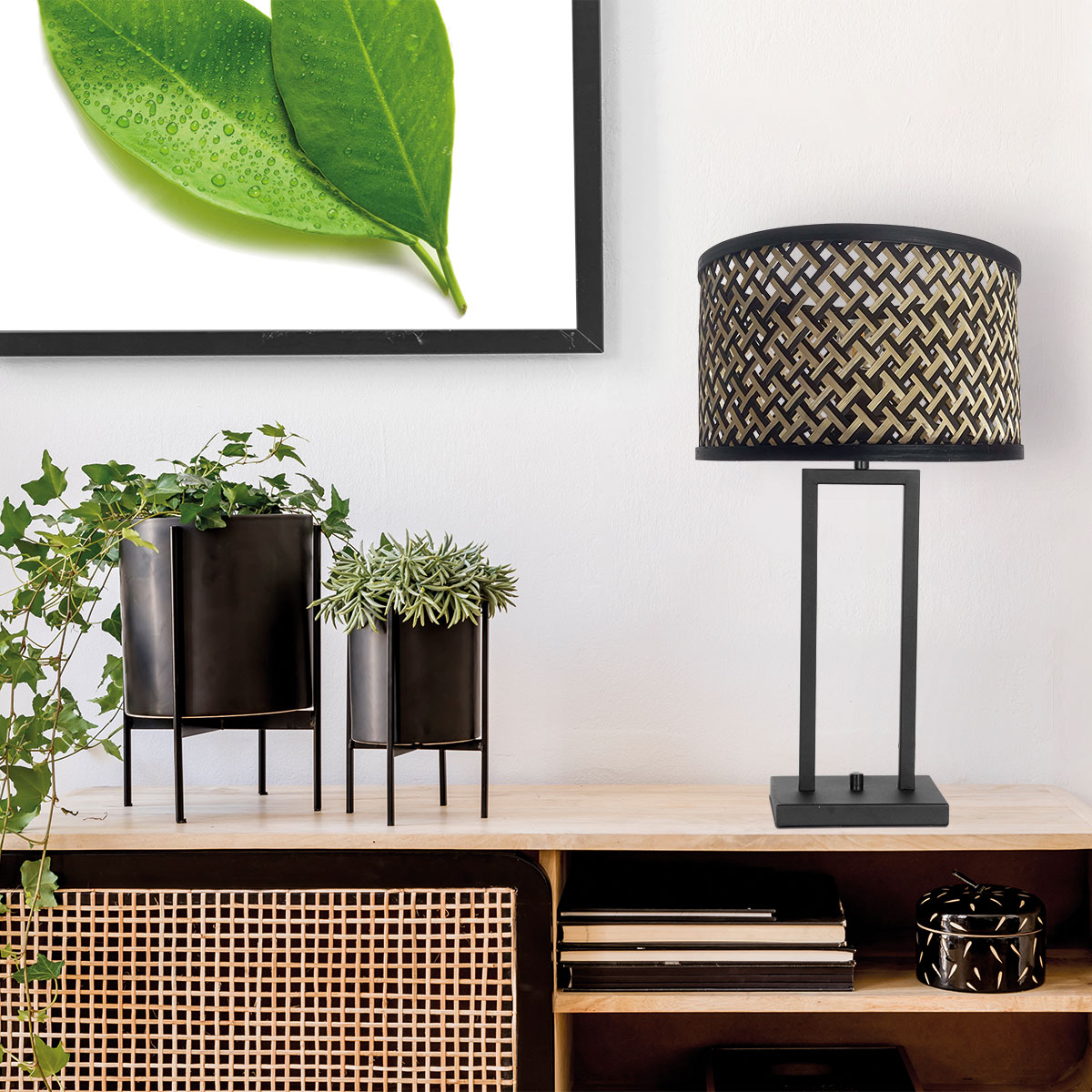 steinhauer-tafellamp-stang-zwart-bamboemetaal-schemerlamp-e27-3703zw-2