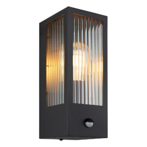 wandlamp-zwart-gundula-metaal-e27-31980s-globo-1