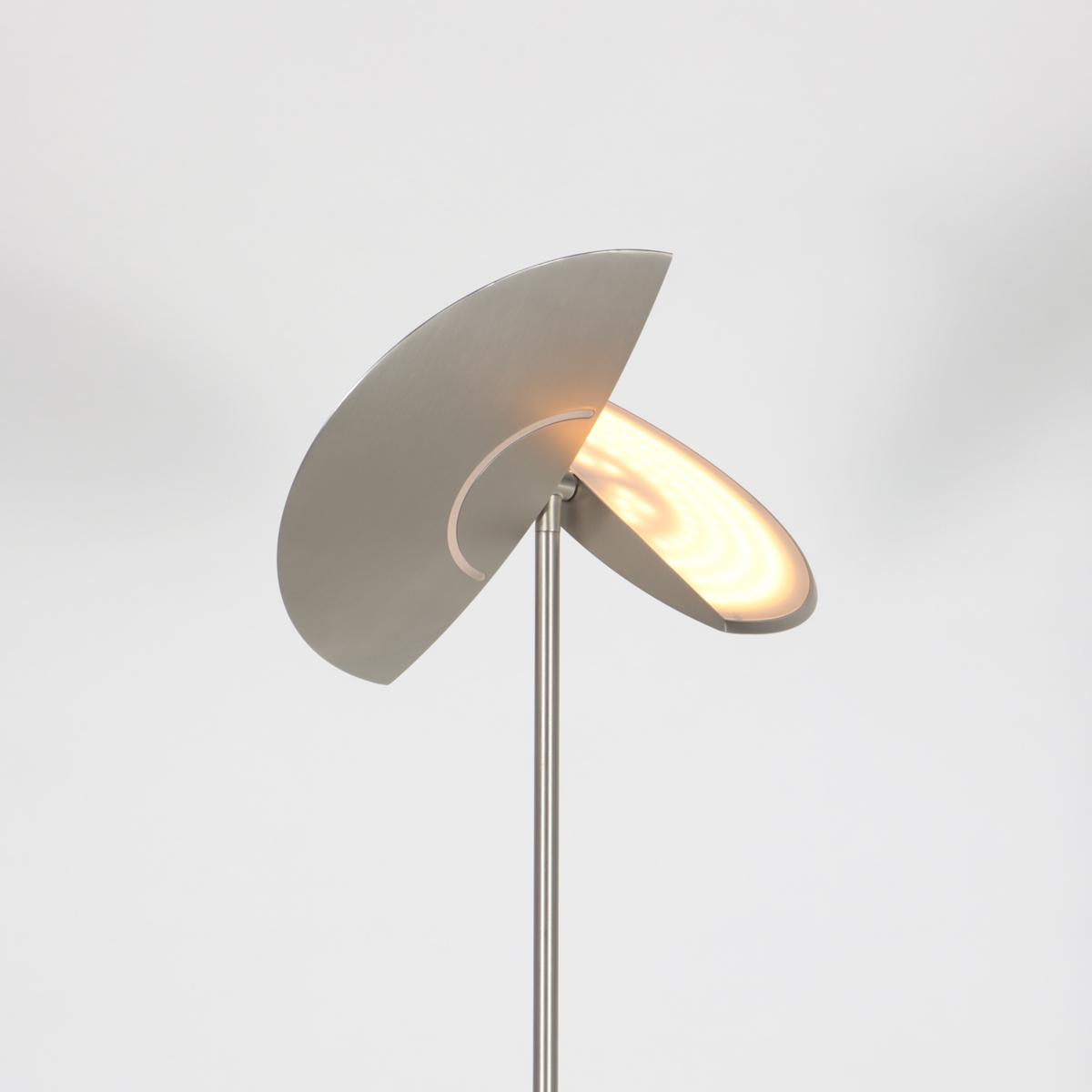 vloerlamp-staal-zenith2-elektronicakunststofmetaal-designlamp-led-4390st-steinhauerexclusive-1